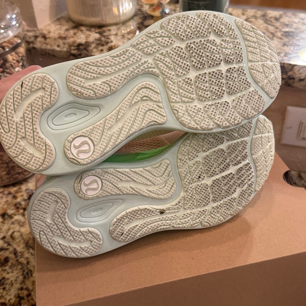 Lululemon Blissfeel Womens
Running Shoe - Picture 2 of 6